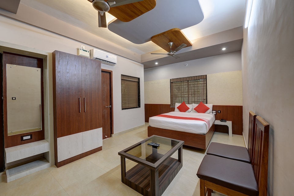 OYO 40263 Hotel Sagar Executive, Padubidri, Mangalore
