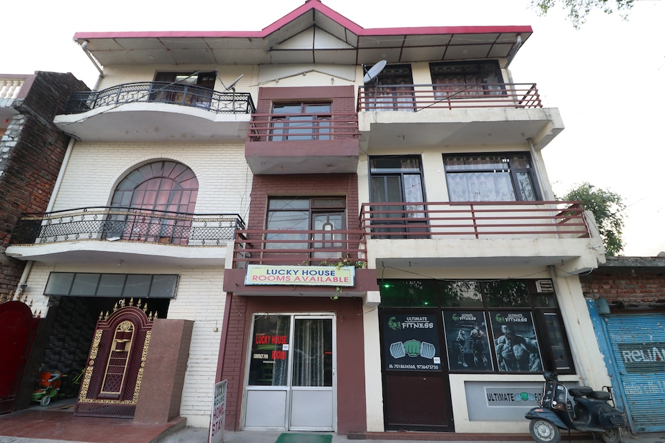 OYO 40267 Lucky Guest House, Dharamshala, Dharamshala