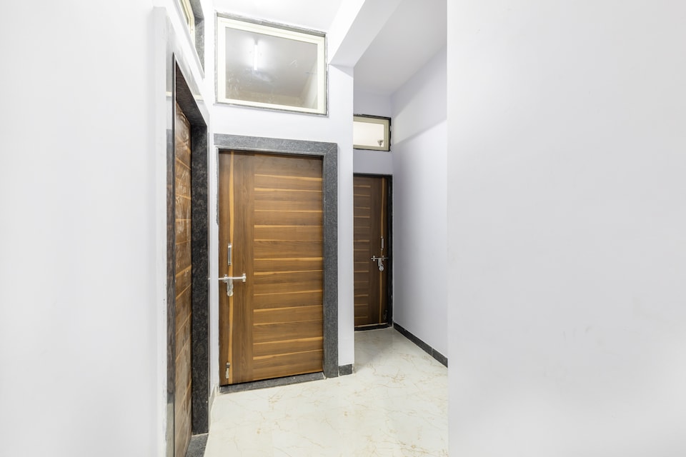  OYO 40281 Hotel Krishna's Residency, Vijay Nagar Indore, Indore