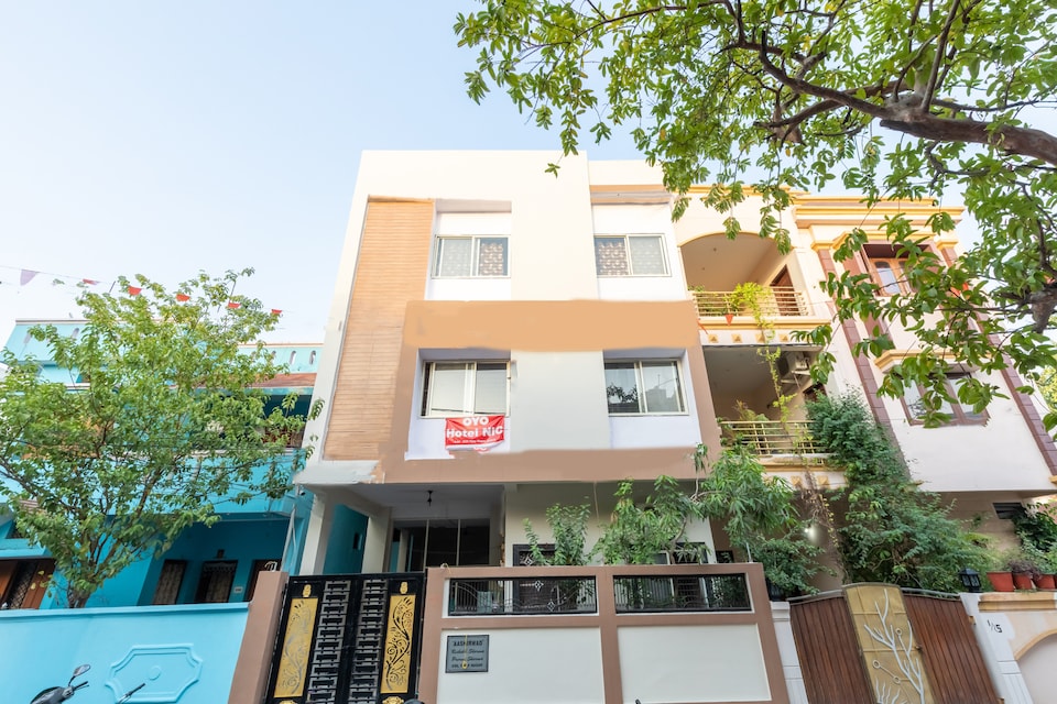  OYO 40281 Hotel Krishna's Residency, Vijay Nagar Indore, Indore