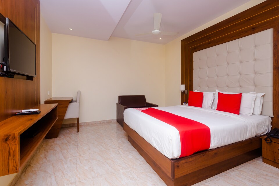 OYO 40285 Hotel Adlon, Mumbai International Airport, Mumbai