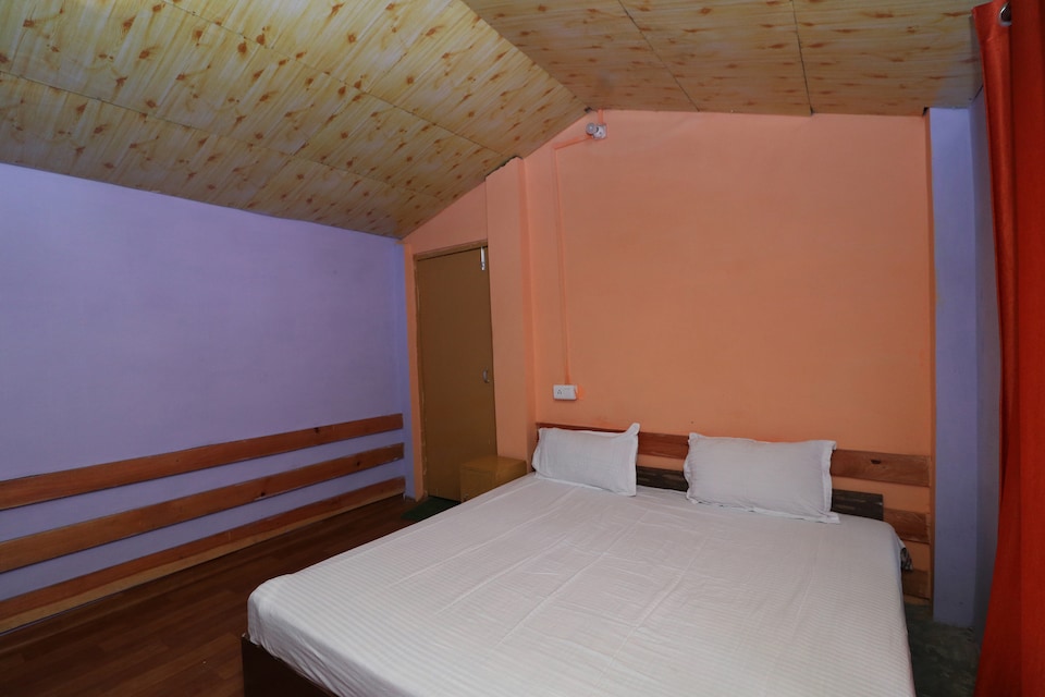 OYO 40291 Brick And Wood Huts, Kasol, Kasol