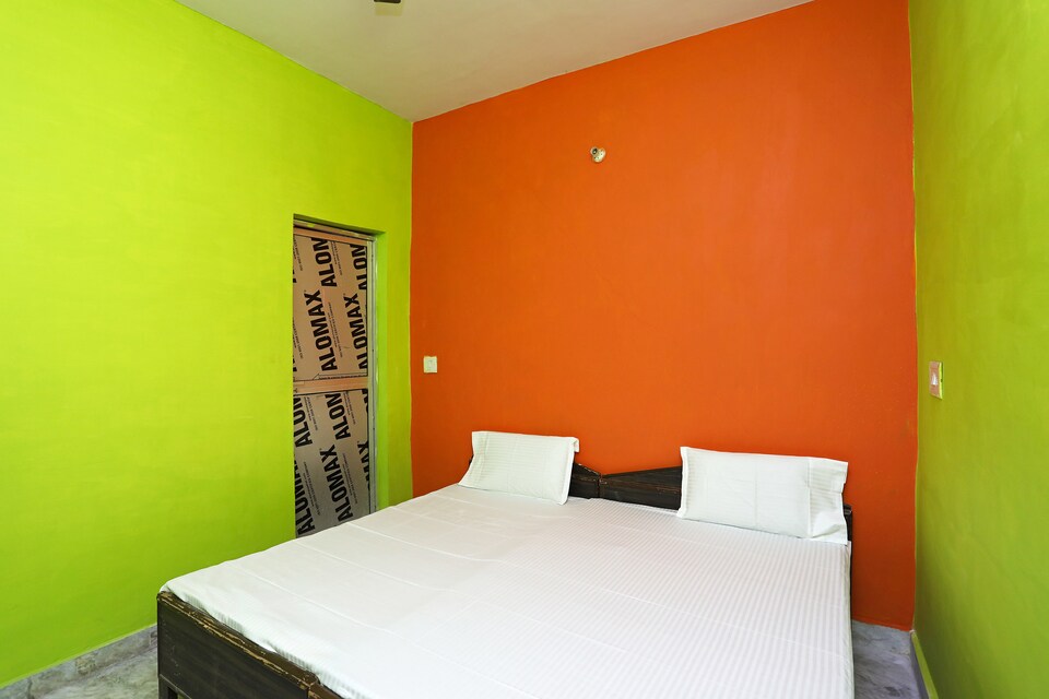 OYO 40296 Kiran Guest House, Mathura, Mathura