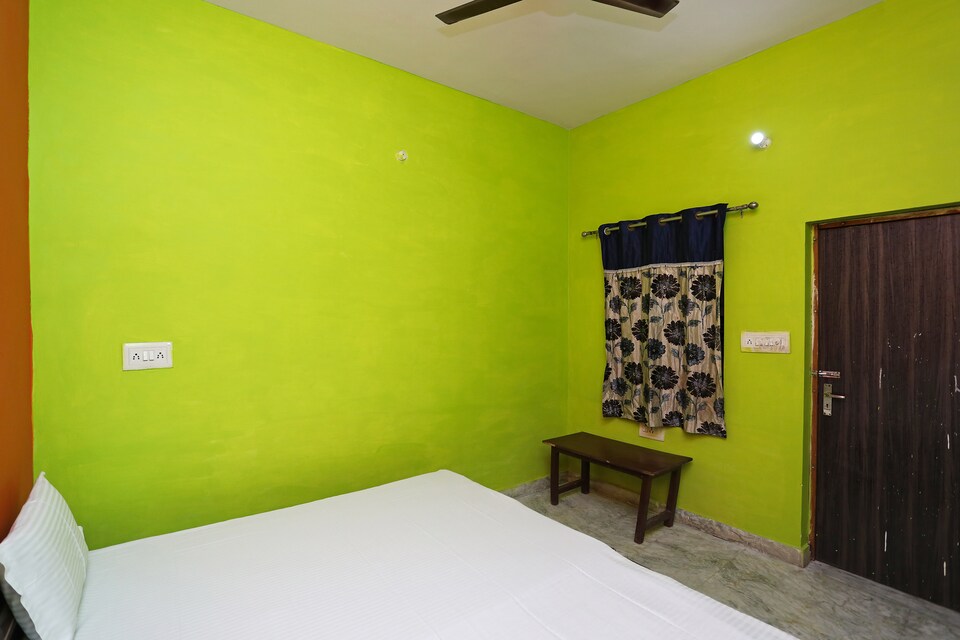OYO 40296 Kiran Guest House, Mathura, Mathura