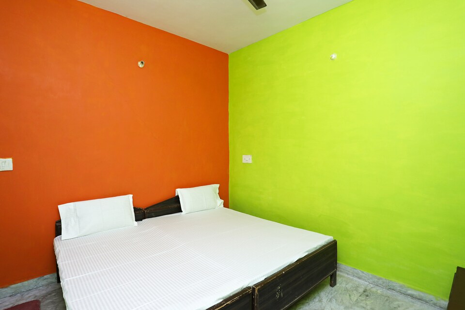 OYO 40296 Kiran Guest House, Mathura, Mathura