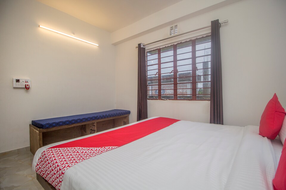 OYO 40299 Shibani Homestay, New Jalpaiguri Station Area Siliguri, Siliguri