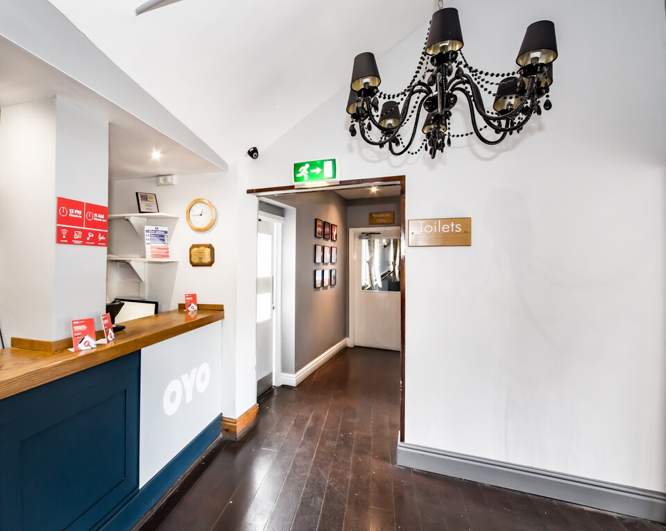 OYO The Rock Hotel, Halifax (North England), Halifax