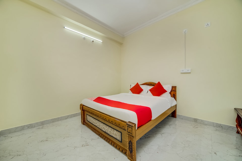 OYO 40311 Hotel Ruhika, Shamshabad, Hyderabad