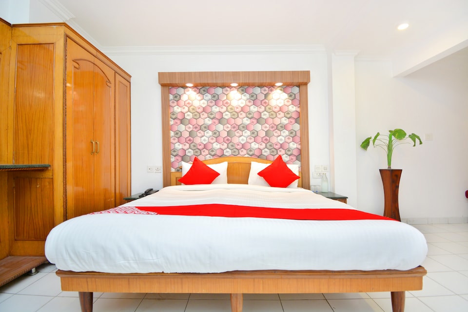 OYO Flagship 40314 Hotel Victoria International, Queens Road Amritsar, Amritsar