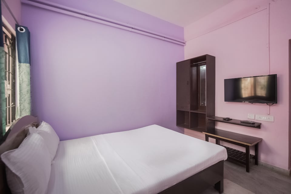 SPOT ON 40322 D D Guest House, Anna Nagar Chennai, Chennai