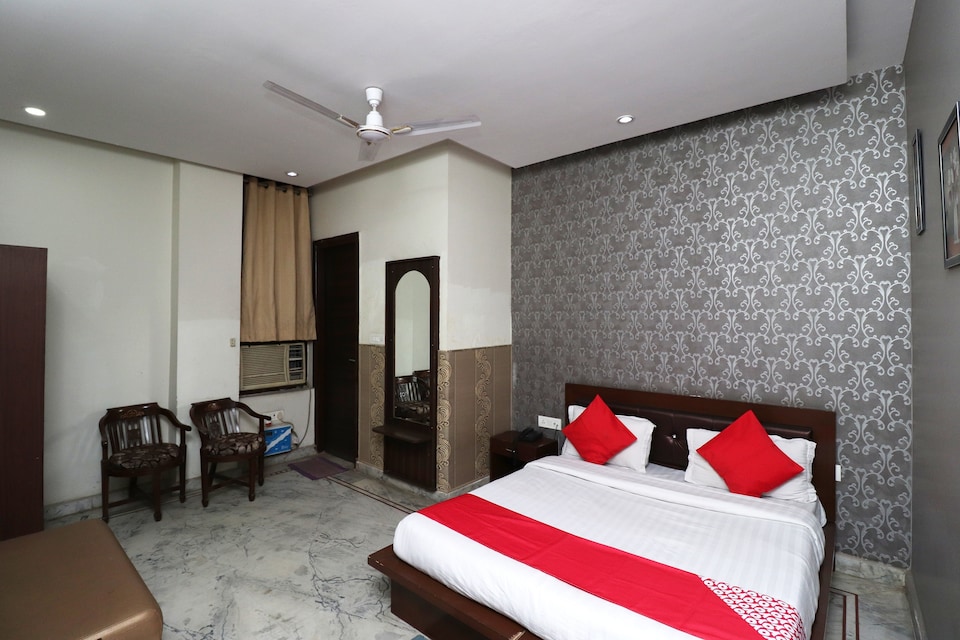 OYO 40424 Hotel Aryavart, Faridabad, Faridabad