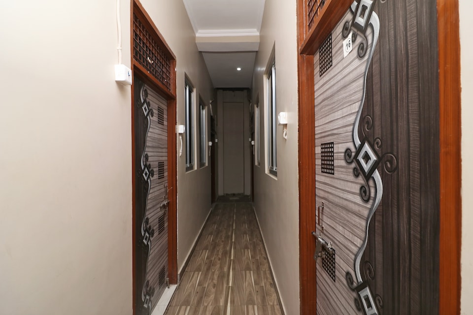 OYO 40436 Hotel Ganga Vilas, Rambagh Allahabad, Prayagraj