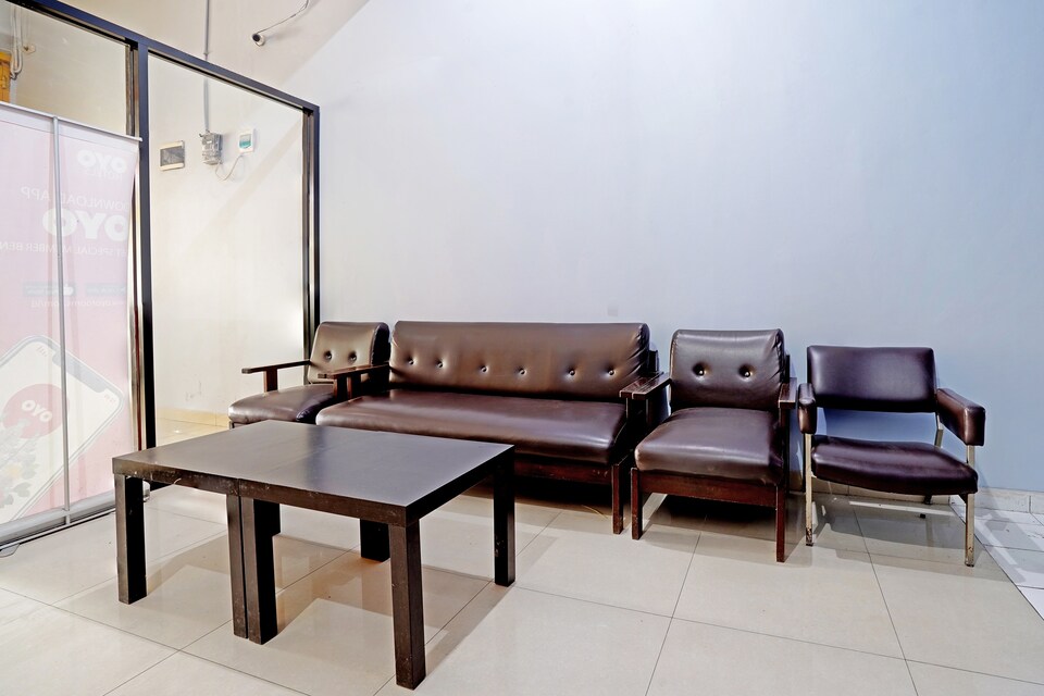 OYO 936 Tremigo Guest House Syariah, Cirebon, Cirebon