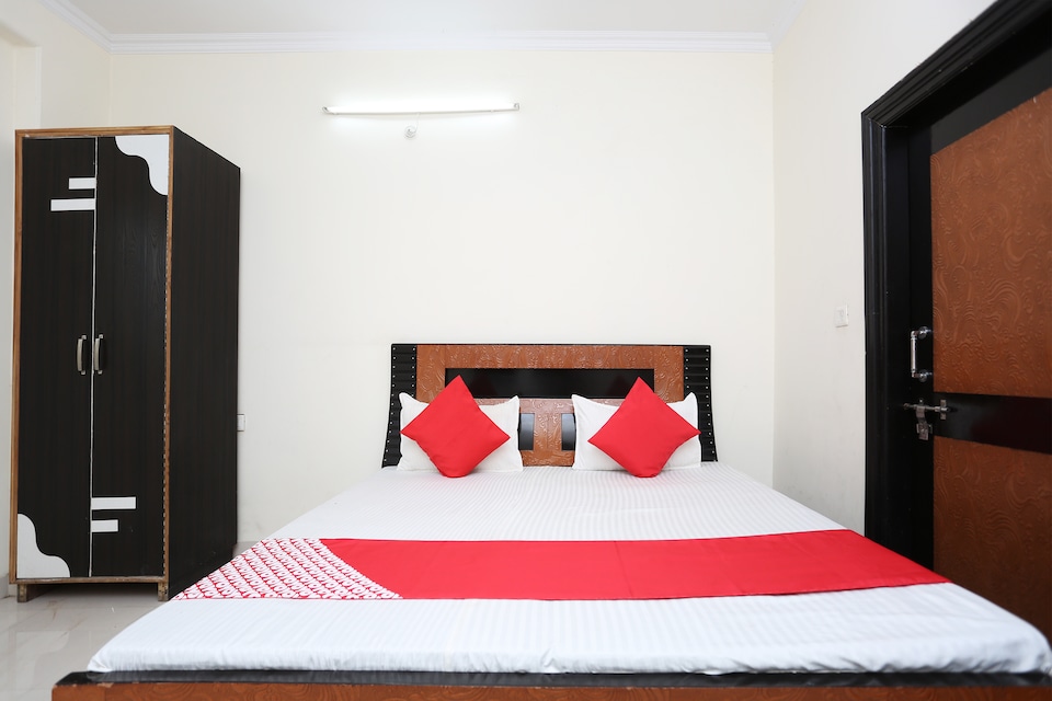 OYO 40446 Yas Residency, Aligarh, Aligarh