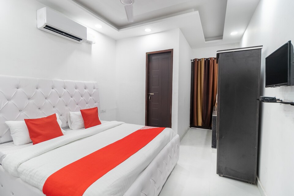 OYO 40460 Blueheron Homestays, Zirakpur, Zirakpur
