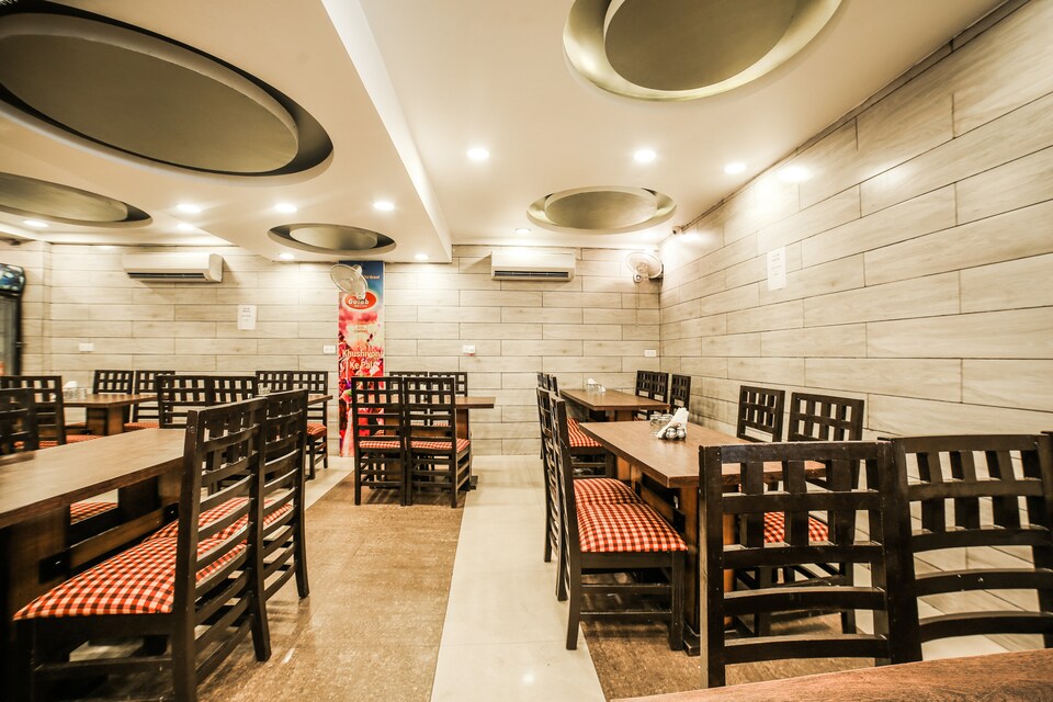 OYO 40467 Hotel Swastik, Dehradun Railway Station, Dehradun