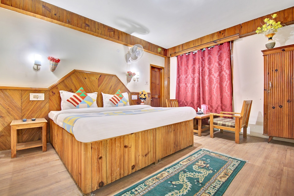 OYO Home 40474 Gratifying Studio Stay Aleo, Mall Road Manali, Manali
