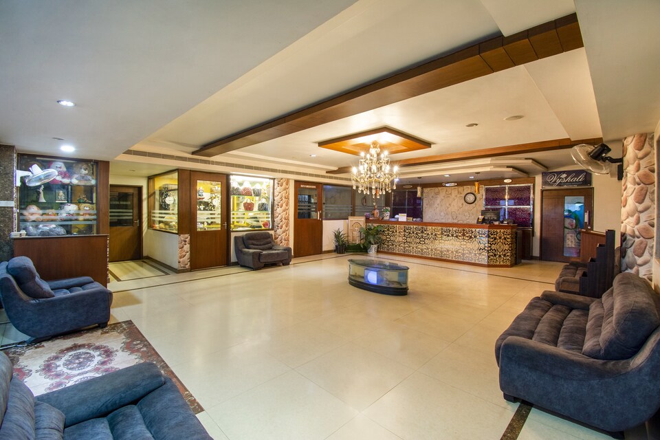 Capital O 40485 Hotel Chitturi Heritage, Rajahmundry, Rajahmundry