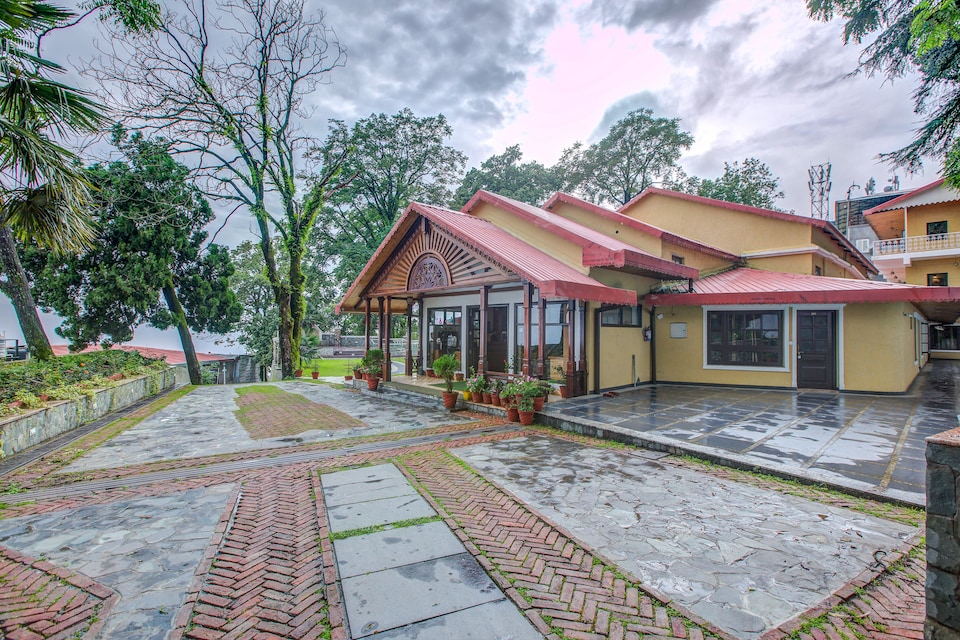 Palette -  Royal Mansion, Mall Road Mussoorie, Mussoorie