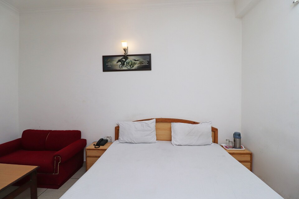 OYO 40495 Aj International, Katra, कटरा