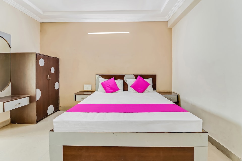 SPOT ON 40508 Rainbow Residency, Hospet, Hospet