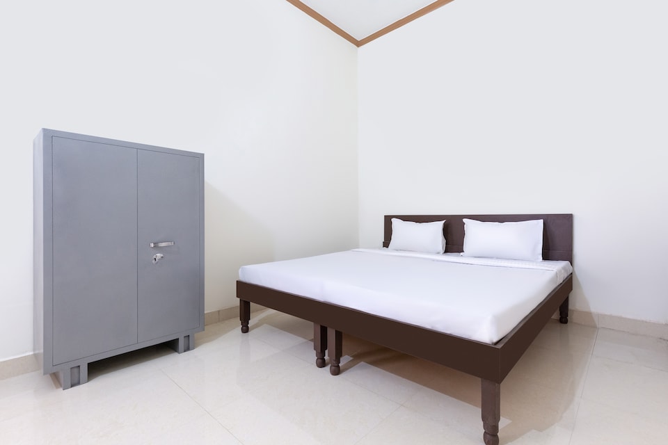 SPOT ON 40643 Sweet Lodge, Nayagaon Chandigarh, Chandigarh