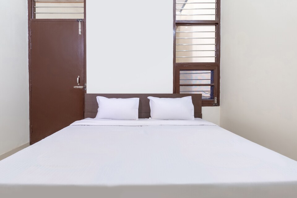 SPOT ON 40643 Sweet Lodge, Nayagaon Chandigarh, Chandigarh