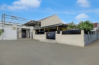 Dancenter Angel Home Stay Syariah