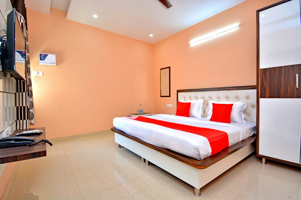 OYO 40676 Rs Inn, Amritsar Bus Stand, Amritsar