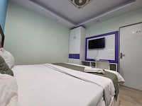 Hotel O Nangloi Railway Station Formerly Chahal Guest House