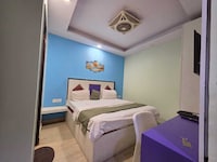 Hotel O Nangloi Railway Station Formerly Chahal Guest House