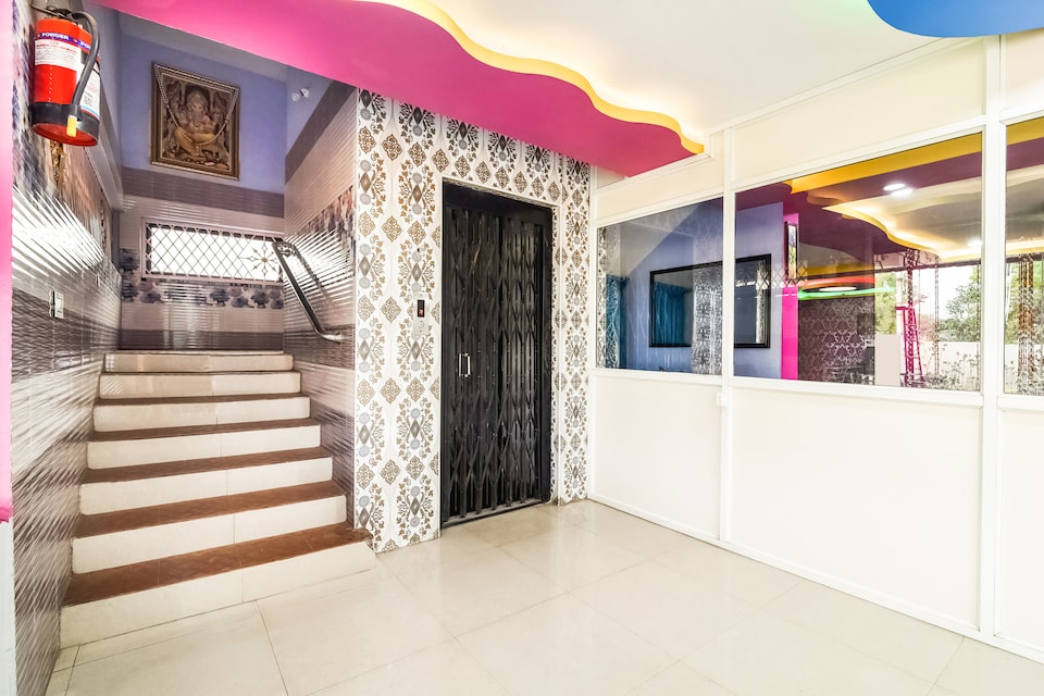 Hotel O Thulasee Hotels, Renigunta Road Tirupati, Tirupati