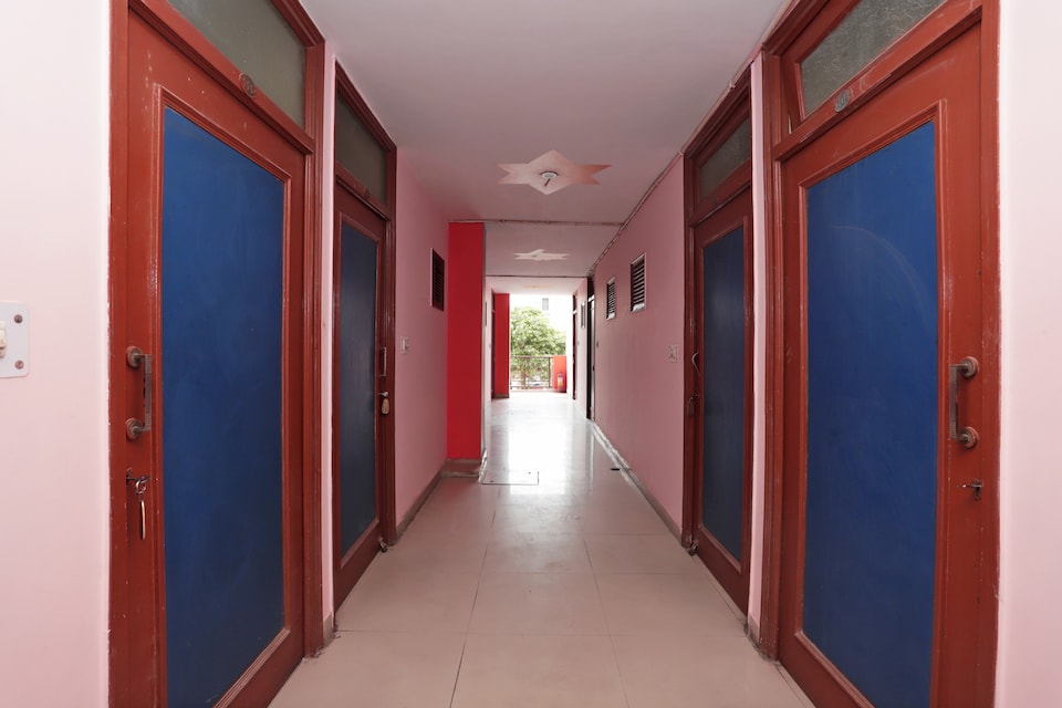 SPOT ON 40707 Hotel Mohan, Corporate Complex, Agra