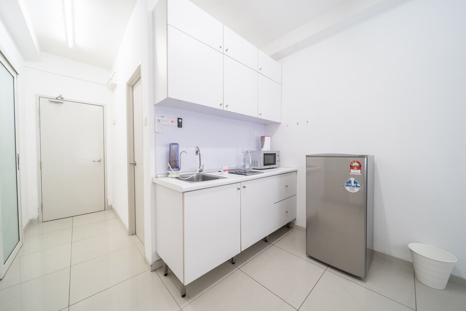 OYO Home 1133 Cosy 2br Centerstage, Section 13, Petaling Jaya
