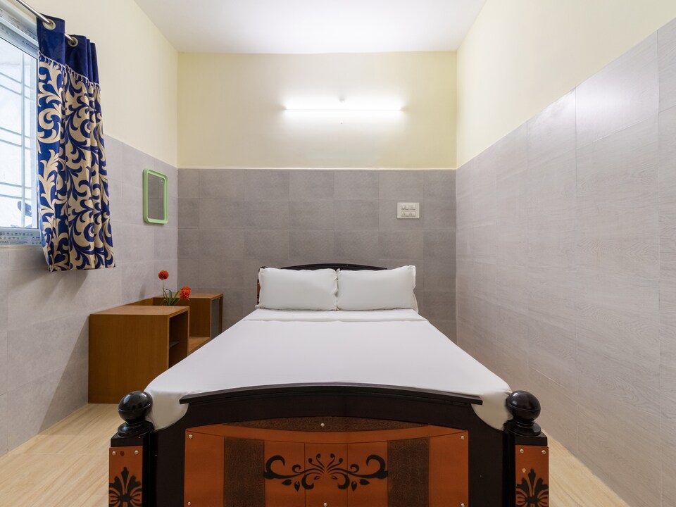 OYO 40708 Sri Vaibhava Lakshmi Gardens Rest Rooms, Appalayagunta, Tirupati