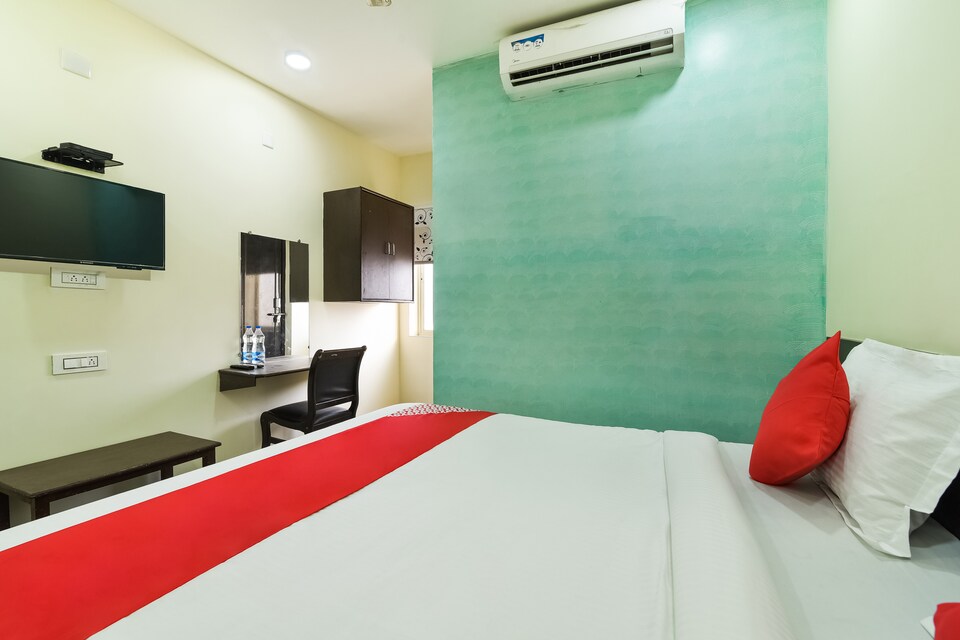 OYO 40717 Sai Priya Residency, Nellore Bus Station, Nellore