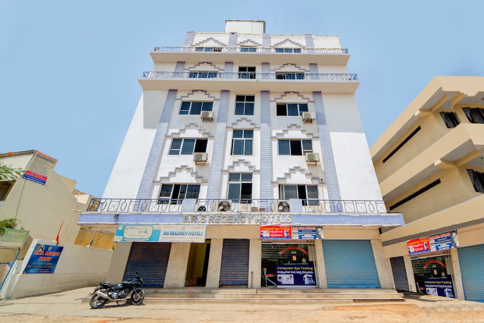 OYO 40720 SRS Regency Hotels, Anantapur-II, Anantapur