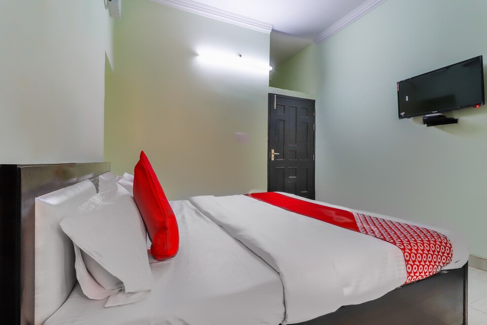 Hotel O Sector 10 Lucknow, SGPGI Lucknow, Lucknow