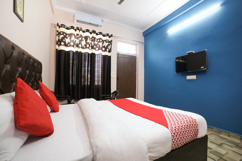 OYO 40733 Dolphin Guest House, Dehradun ISBT, Dehradun
