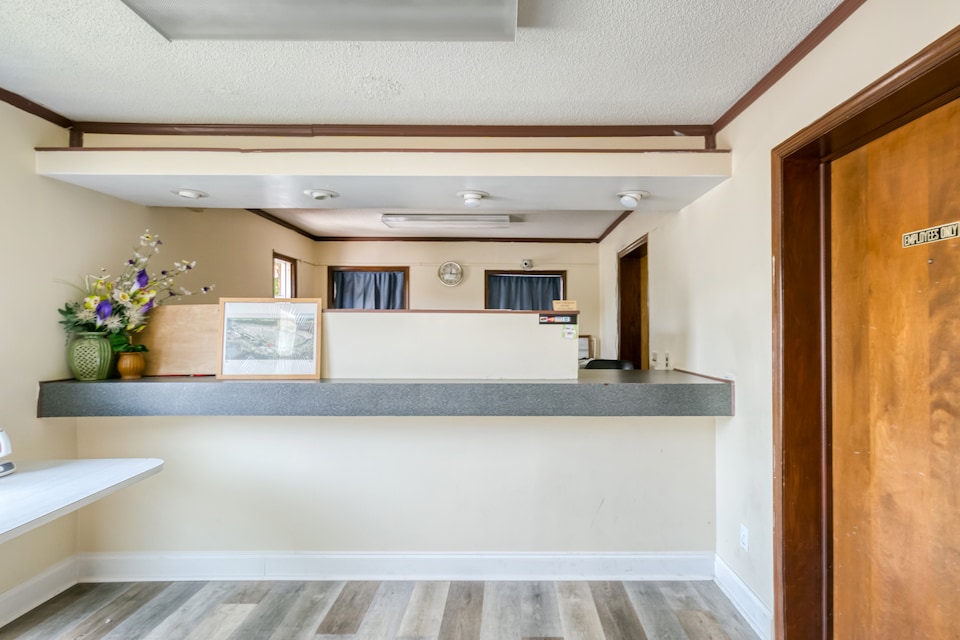 Raceway Inn Darlington By OYO, Darlington SC, Darlington SC