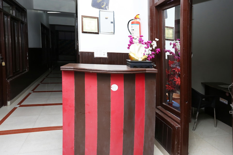 OYO Flagship 40783 Hotel Blue Star, Tikonia Haldwani, Haldwani