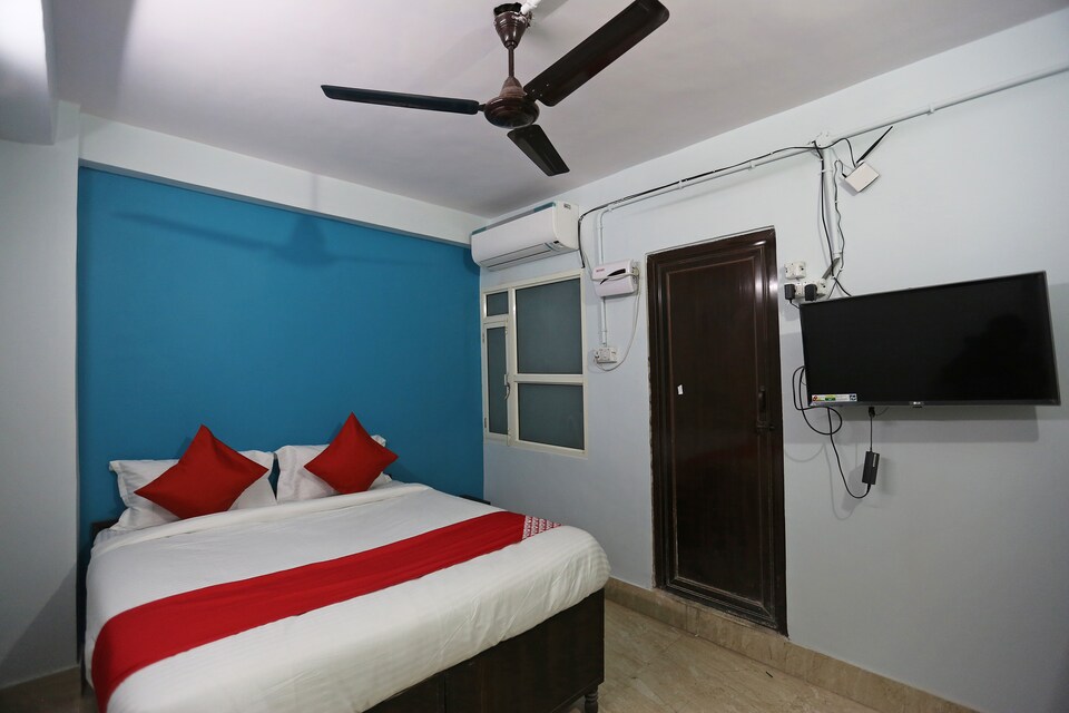 OYO 40792 Dimpy House, Anand Vihar Delhi, Delhi