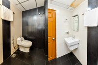 SilverKey Executive Stays 40794 Empire Plaza