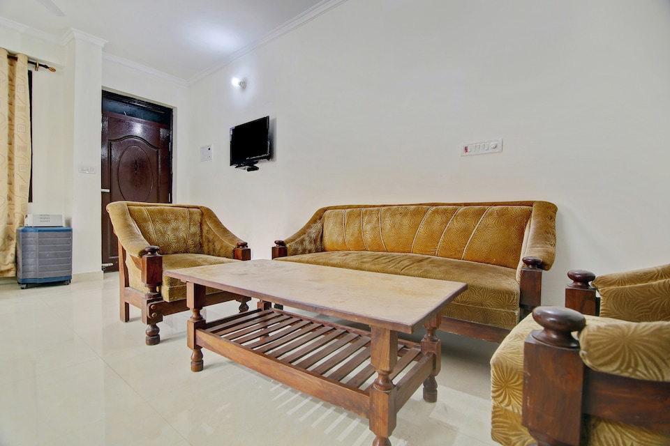 OYO Home 40799 Cozy 2BHK Bhimtal, Bhimtal Nainital, Nainital