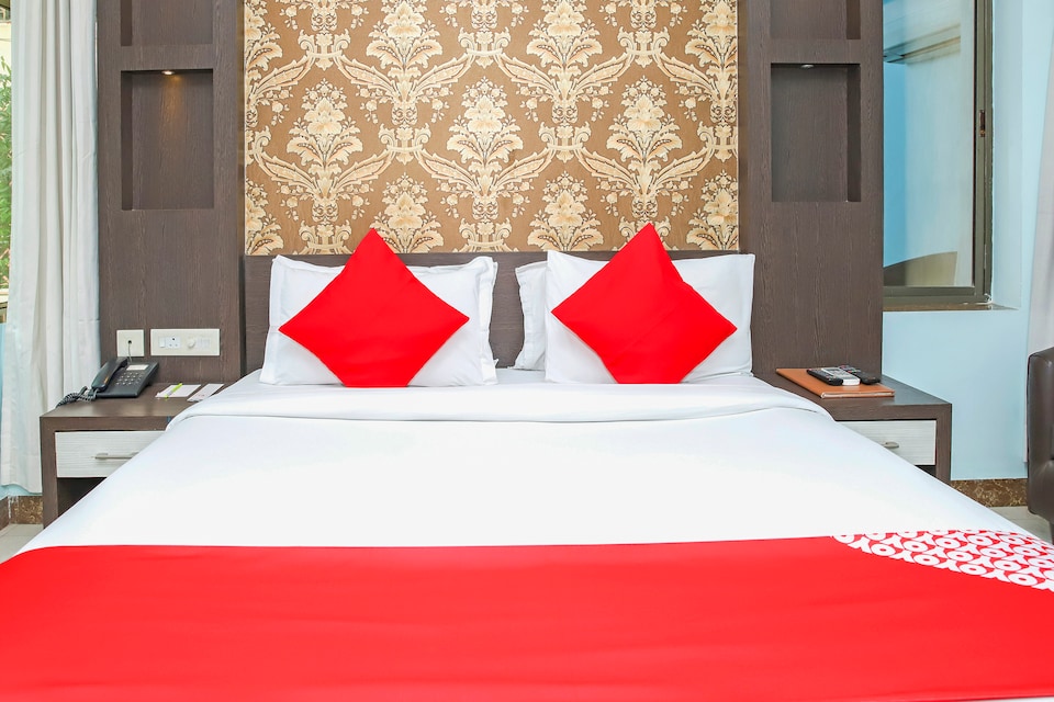 Capital O 3811 Geetanjali Regency, VIP Road Kolkata, Kolkata