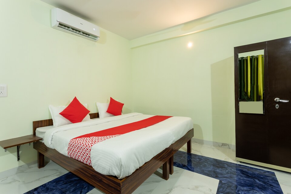 OYO 40819 Rama Inn, Bombay Hospital, Indore