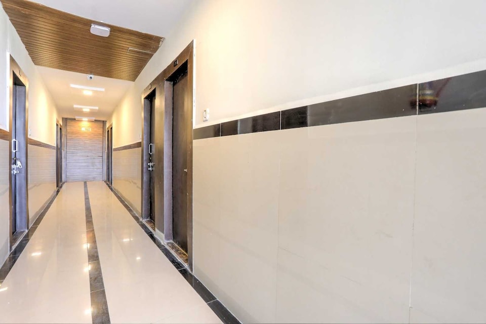 Hotel O Sarai by Som, Bhawarkua Indore, इंदौर