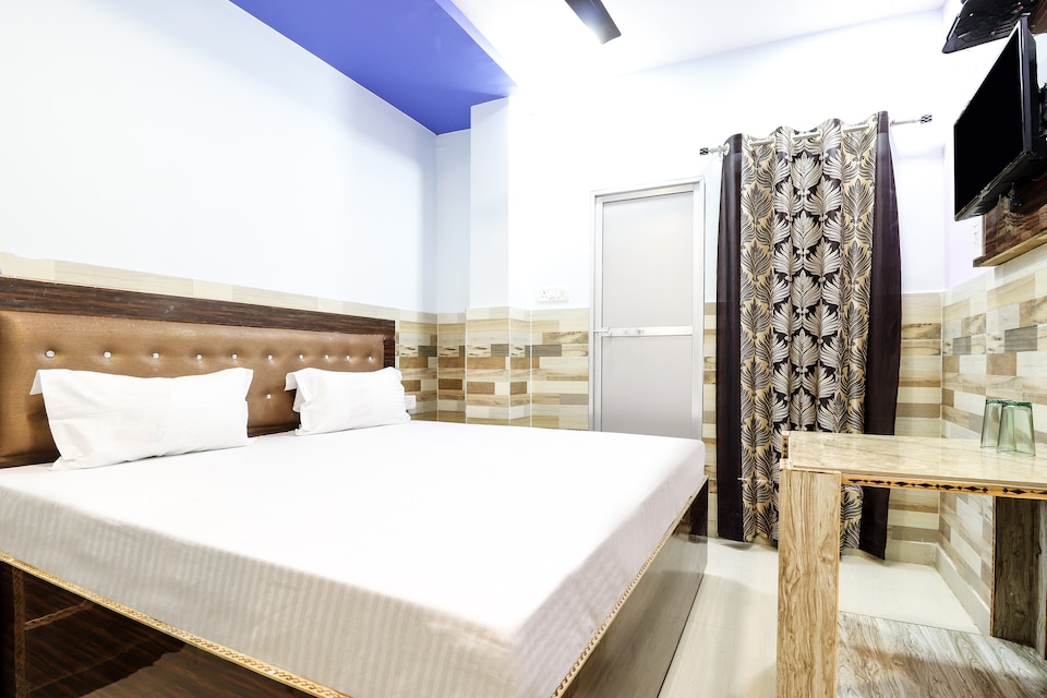 SPOT ON 40843 Hotel Shine Inn, Charbagh Lucknow, Lucknow