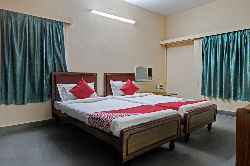 OYO 40854 Corporate Club, Secunderabad, Hyderabad