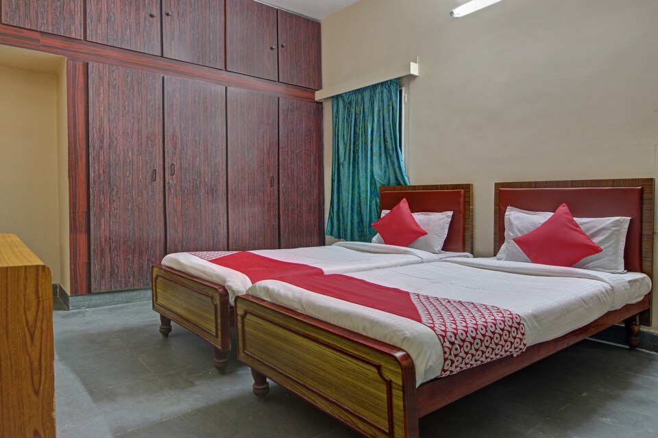 OYO 40854 Corporate Club, Secunderabad, Hyderabad